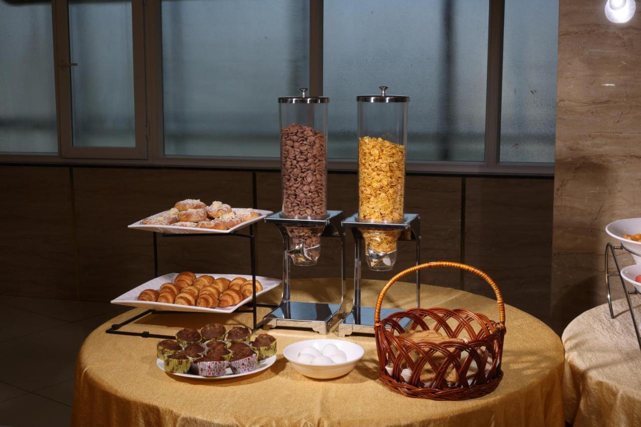 Royal Plaza Suites By Rak Rooms, Mangaluru Luaran gambar