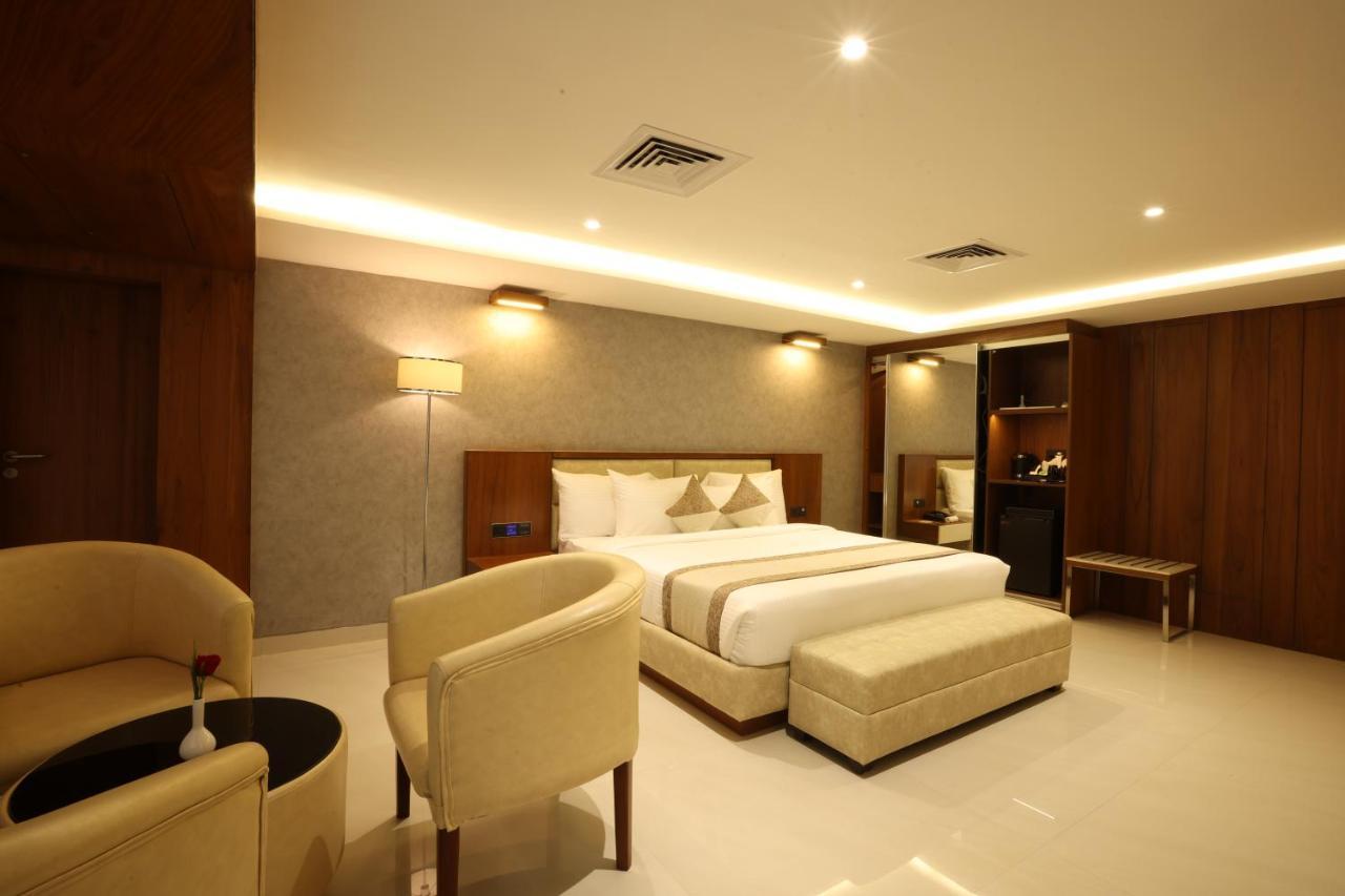 Royal Plaza Suites By Rak Rooms, Mangaluru Luaran gambar