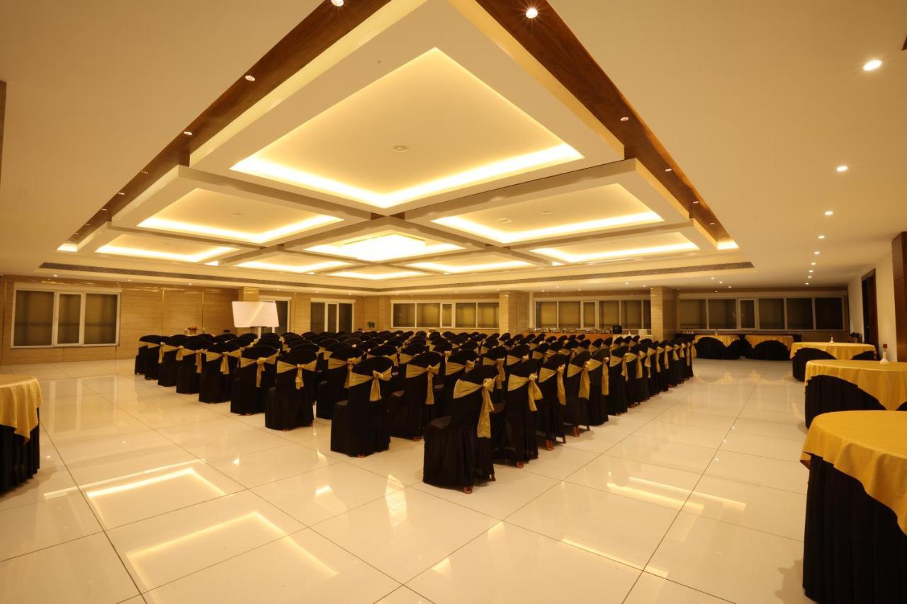 Royal Plaza Suites By Rak Rooms, Mangaluru Luaran gambar